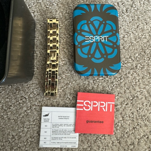 ESPRIT Gold Watch - Picture 6 of 9